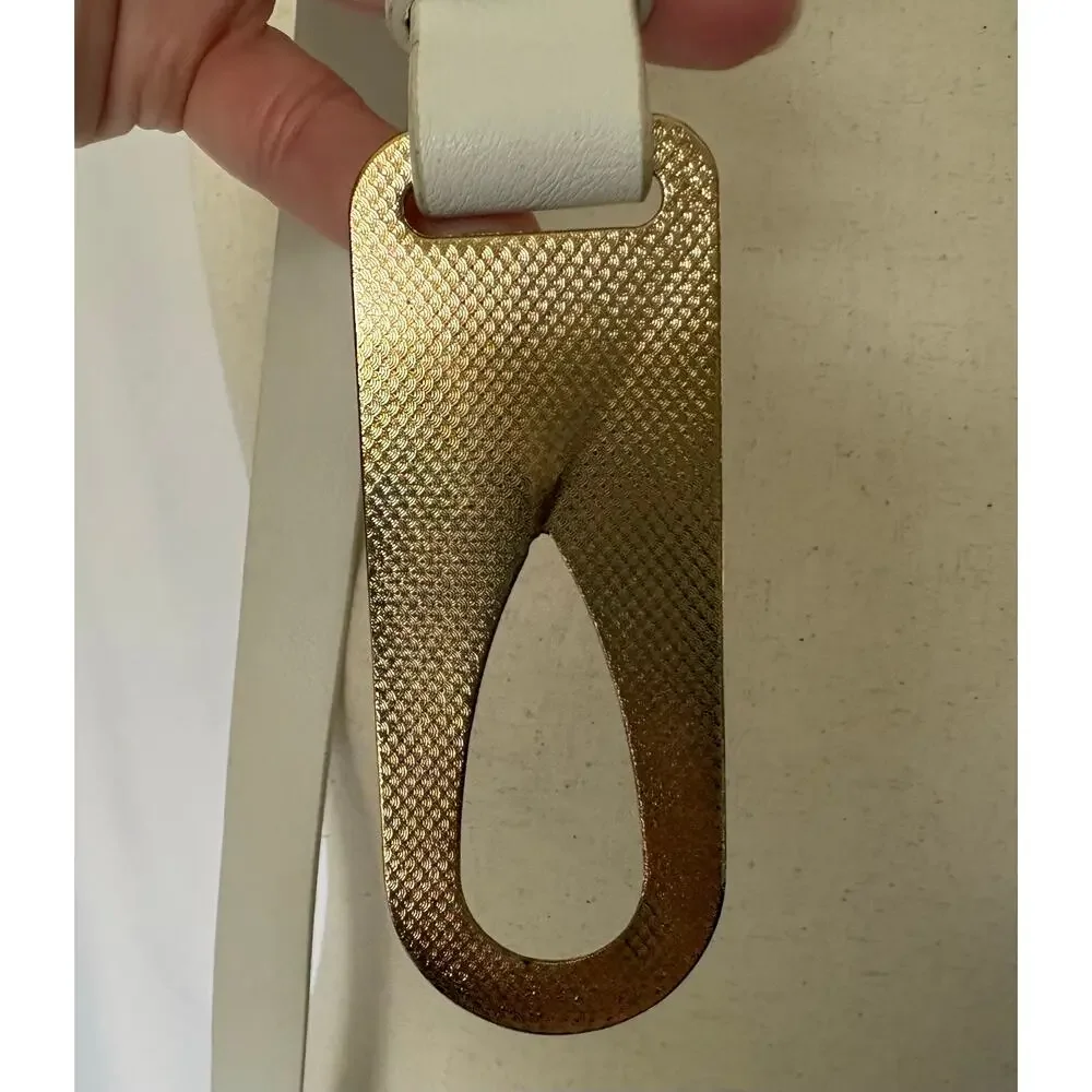 White Faux Leather Belt Gold Prong Buckle Women’s Size L XL Modern Y2K Waist